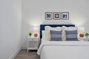 New! Few Minutes To Downtown, 10 To The Beach!